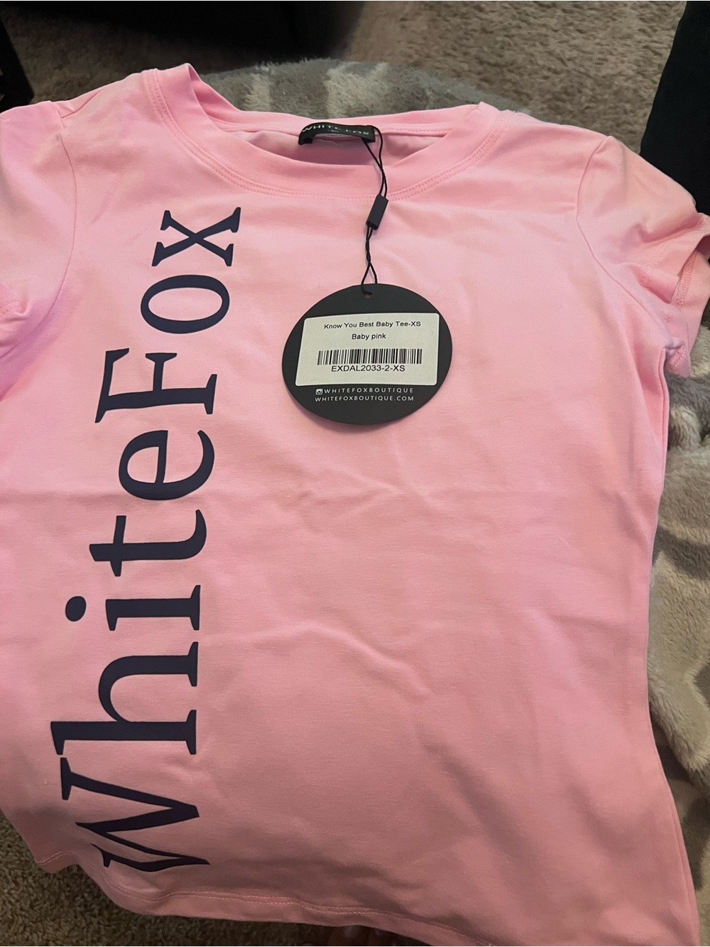WHITE FOX PINK BABY TEE XS